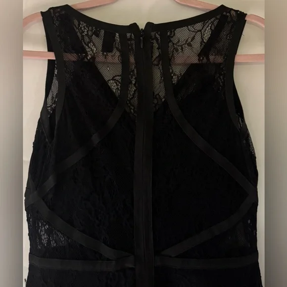 Windsor Women’s Black Lace High Low Dress, Medium. Pre-Owned Good - Picture 6 of 12